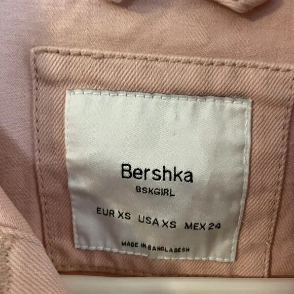 Bershka Denim Women’s Distressed Button Up Jean Jacket Size XS Light Pink EUC - Picture 5 of 6